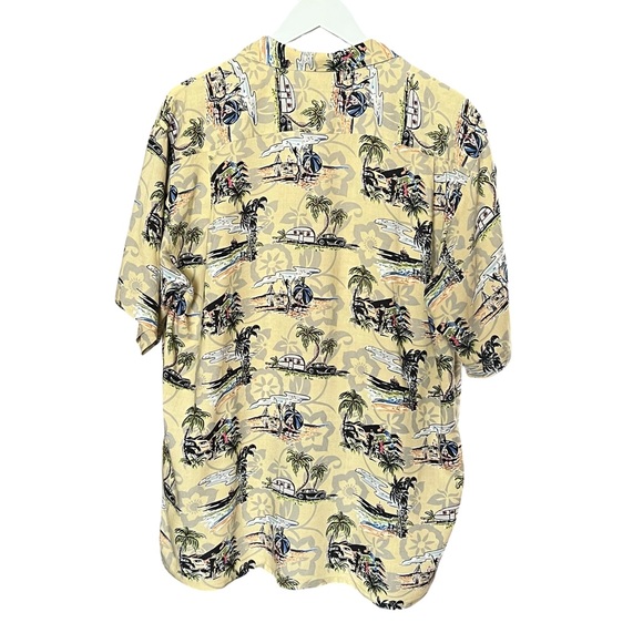 Vintage Pineapple Connections Hawaiian Short Sleeve, Button Down Shirt - Picture 3 of 5